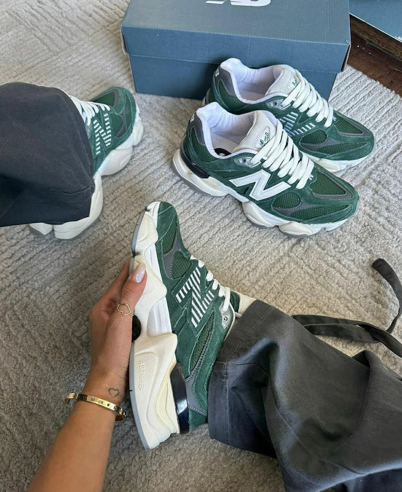 New 9060 Unisex – Green/White (New Release)